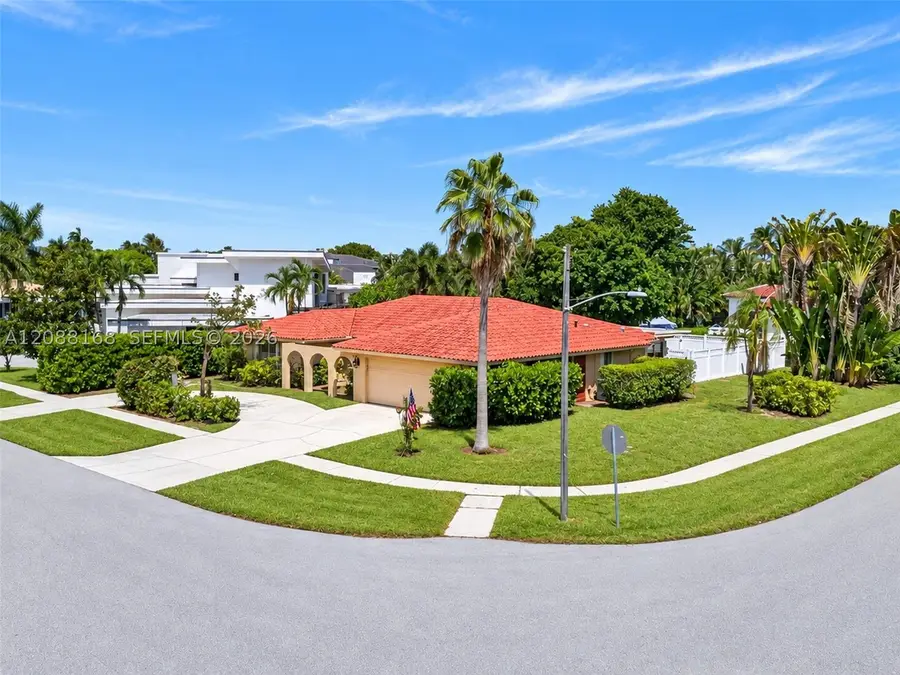 820 NE 4th Ave, Boca Raton, FL 33432 - #3