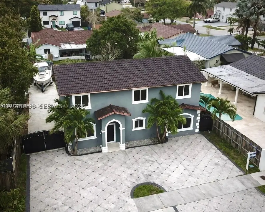 15302 SW 180th Ter, Miami, FL 33187 - #2