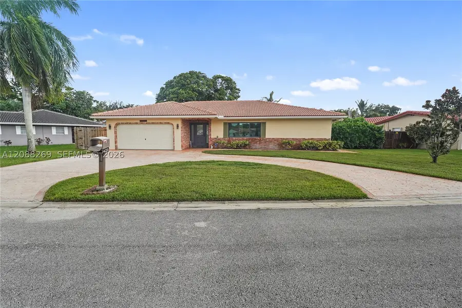 10650 NW 42nd Dr, Coral Springs, FL 33065 - #3