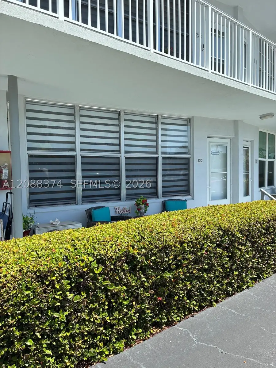 3177 S Ocean Dr #122, Hallandale Beach, FL 33009 - #2
