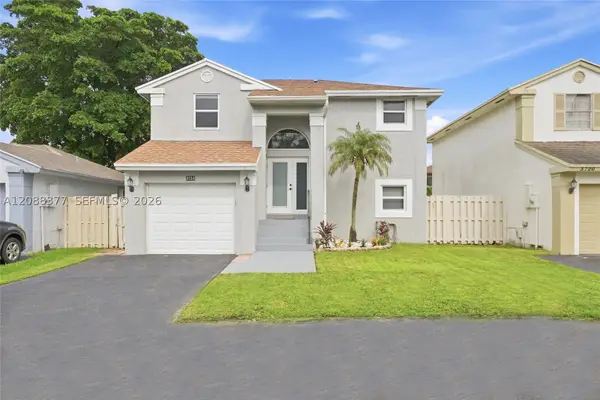 3724 NW 107th Ter, Sunrise, FL 33351
