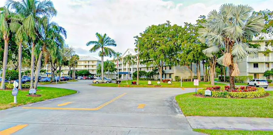 2621 Village Blvd #102, West Palm Beach, FL 33409 - #2
