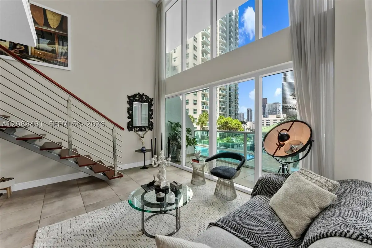 41 SE 5th St #801, Miami, FL 33131 - #1