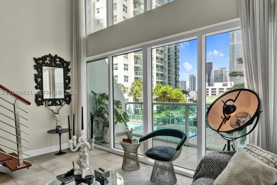 41 SE 5th St #801, Miami, FL 33131 - #2