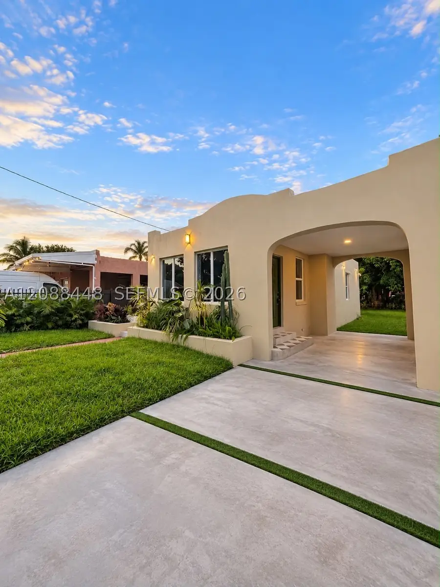 1922 NW 47th Ter, Miami, FL 33142 - #2