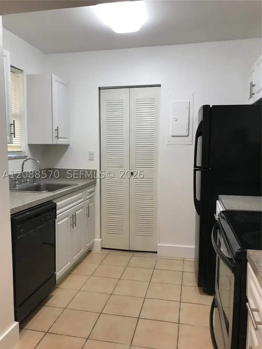 666 NW 114th Ave #203, Sweetwater, FL 33172 - #2