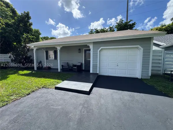 15115 SW 140th Pl, Miami, FL 33186