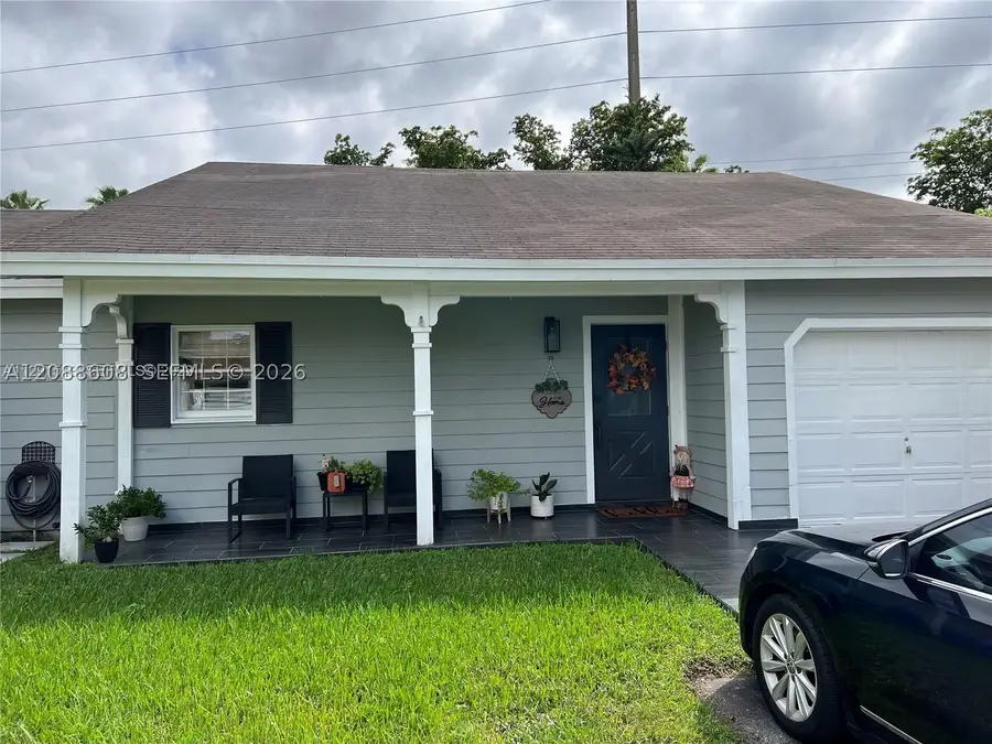 15115 SW 140th Pl, Miami, FL 33186 - #2