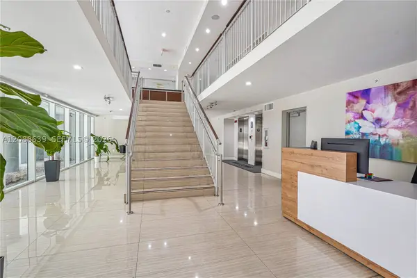 601 NE 23rd St #901, Miami, FL 33137