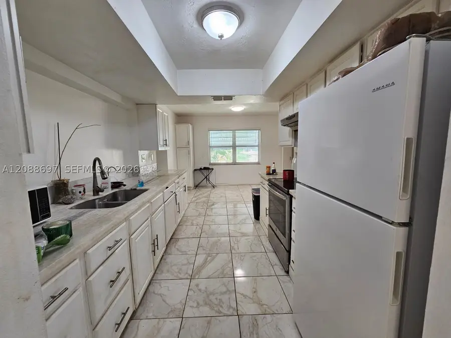 830 SW 50th Ave, Margate, FL 33068 - #3