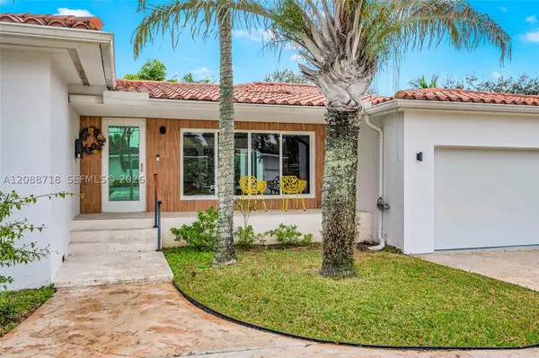 1080 NE 104th St, Miami Shores, FL 33138