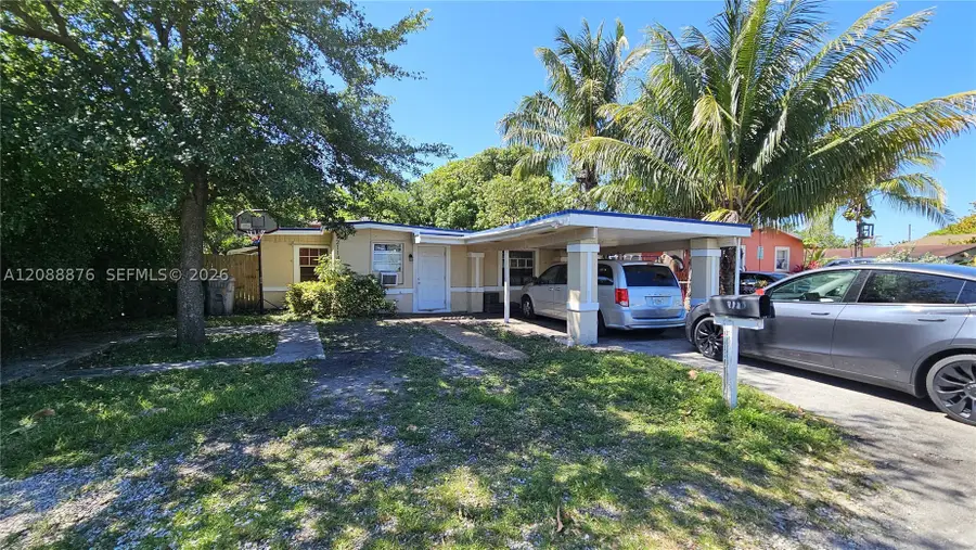 2114 NW 5th St, Pompano Beach, FL 33069 - #2