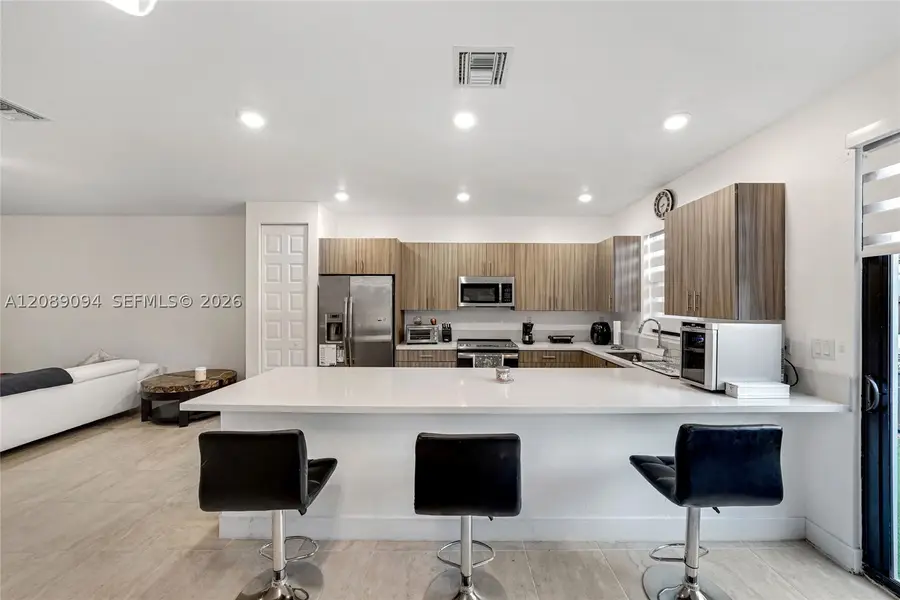 15809 NW 91st Ct, Miami Lakes, FL 33018 - #2