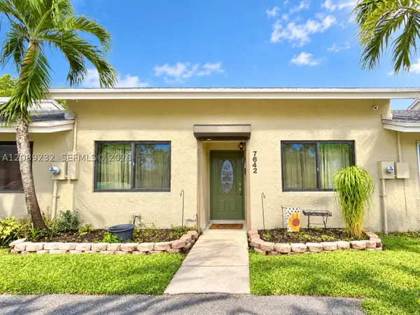 7642 NW 38th Ct, Sunrise, FL 33351