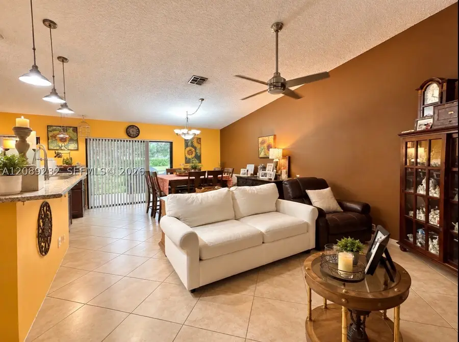 7642 NW 38th Ct, Sunrise, FL 33351 - #3