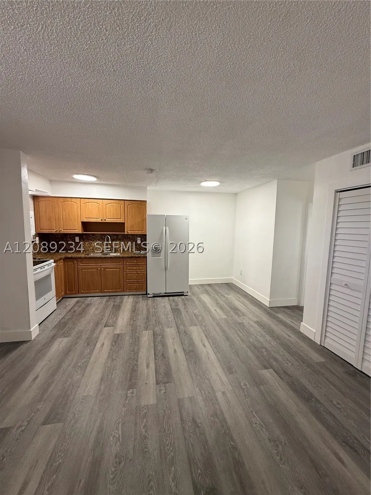 2385 NW 11th St #C31, Miami, FL 33125 - #1