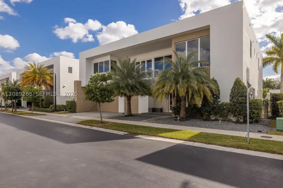 10250 NW 75th Ter, Doral, FL 33178 - #2