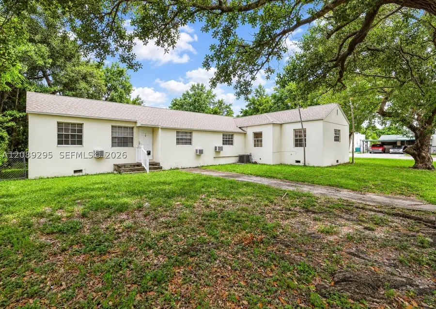 800 NW 46th St, Miami, FL 33127 - #2