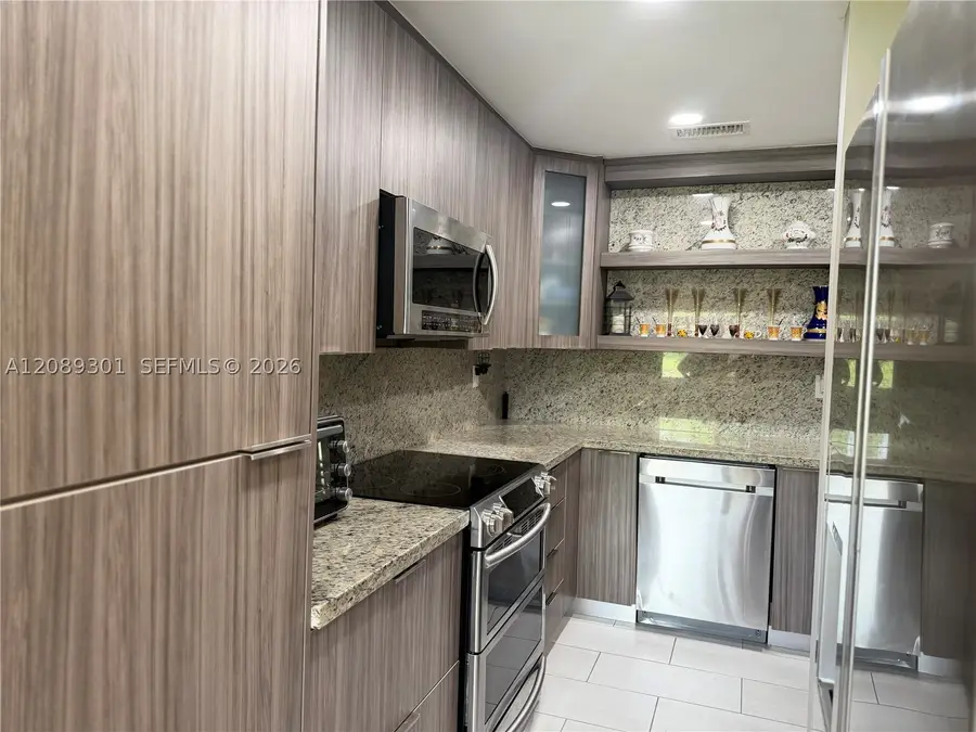 10875 NW 29th Mnr, Sunrise, FL 33322 - #2