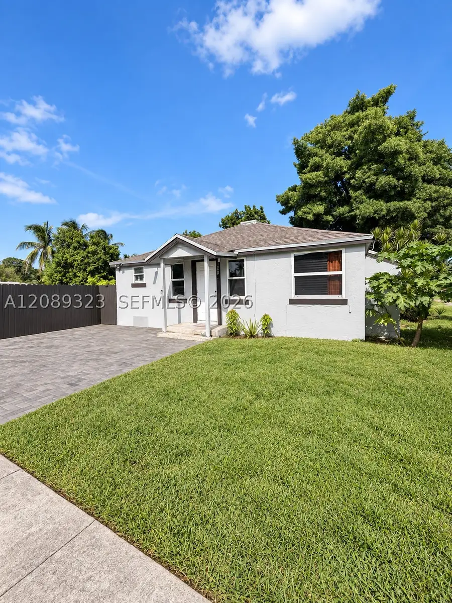 10805 NW 10th Ave, Miami, FL 33168 - #2