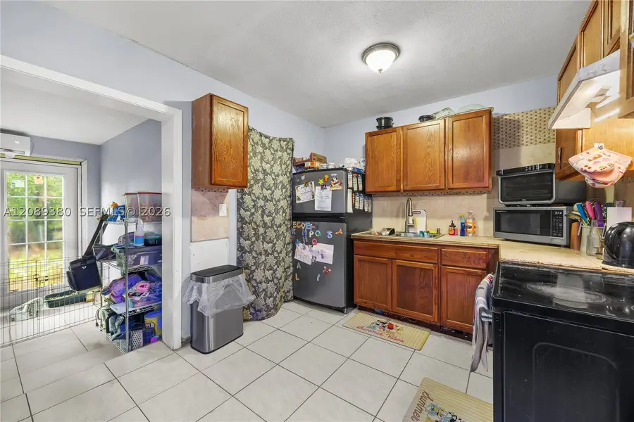 1947 SW 63rd Ter, North Lauderdale, FL 33068 - #3