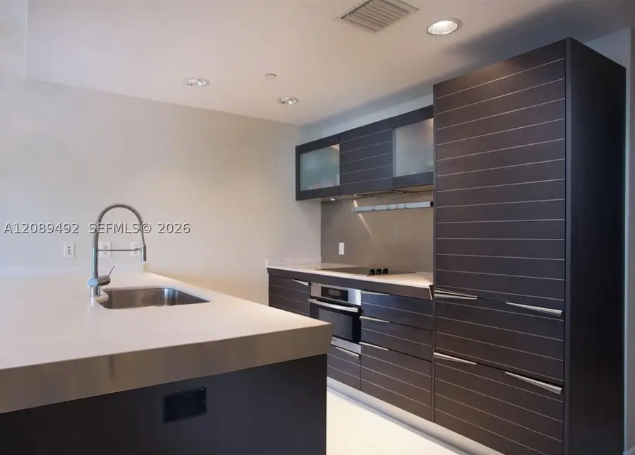 200 Biscayne Boulevard Way #3209, Miami, FL 33131 - #2