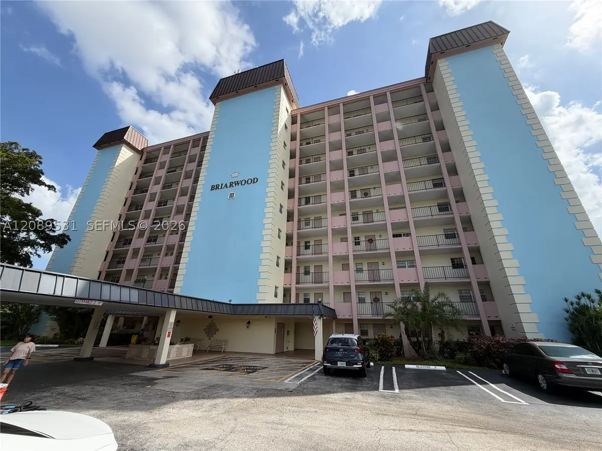 3575 Broken Woods Dr #404, Coral Springs, FL 33065 - #1