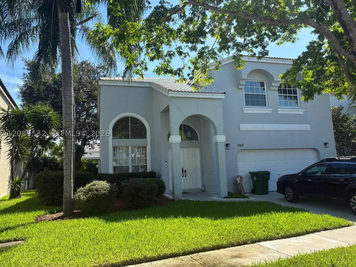 989 NW 156 Ave, Pembroke Pines, FL 33028 - #1