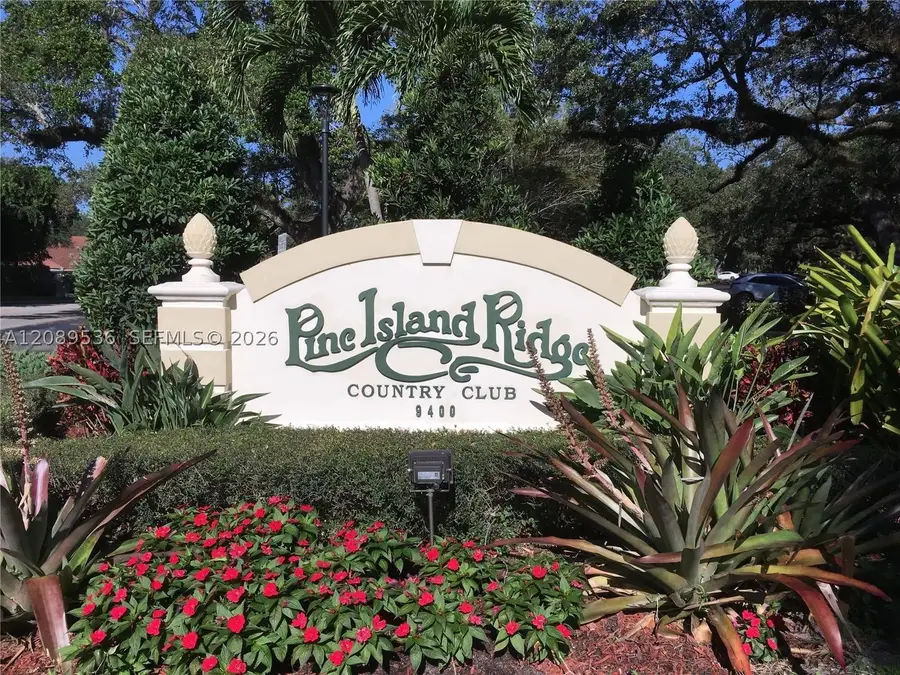 1717 Whitehall Dr #304, Davie, FL 33324 - #2