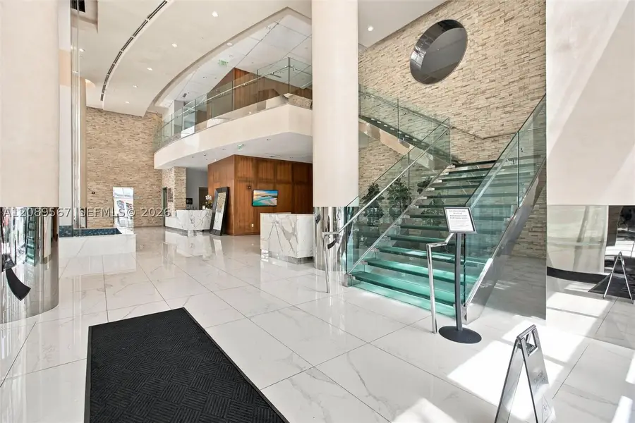 41 SE 5th St #710, Miami, FL 33131 - #2