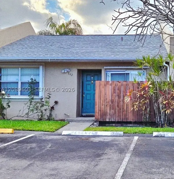 842 Banks #842, Coconut Creek, FL 33063