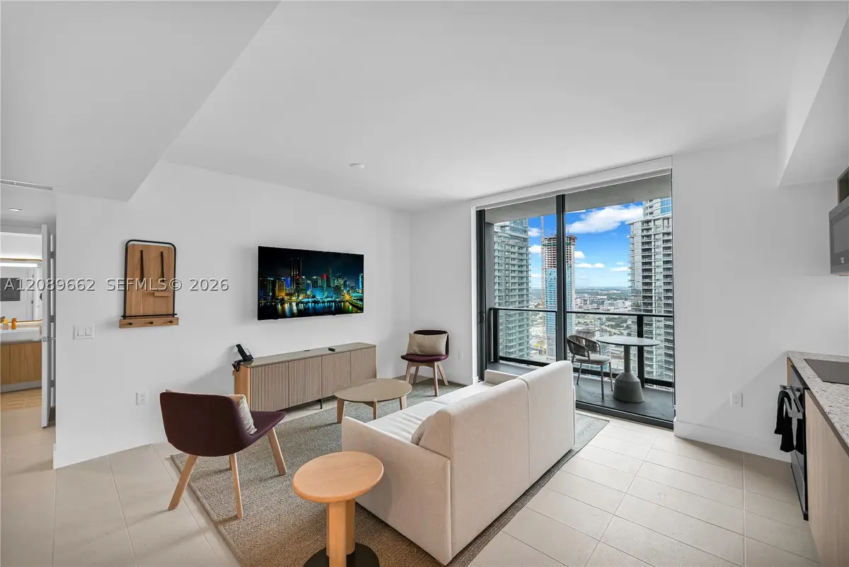 159 NE 6th St #3901, Miami, FL 33132 - #1
