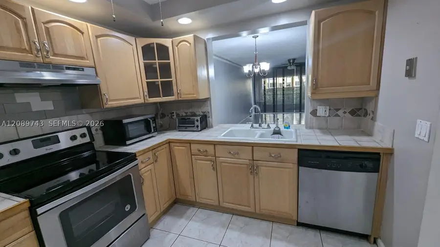 8592 W Sunrise Blvd #105, Plantation, FL 33322 - #2