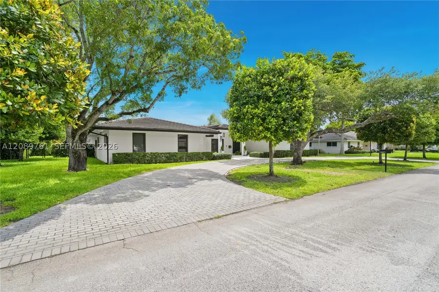 7420 SW 109th Ter, Pinecrest, FL 33156 - #2