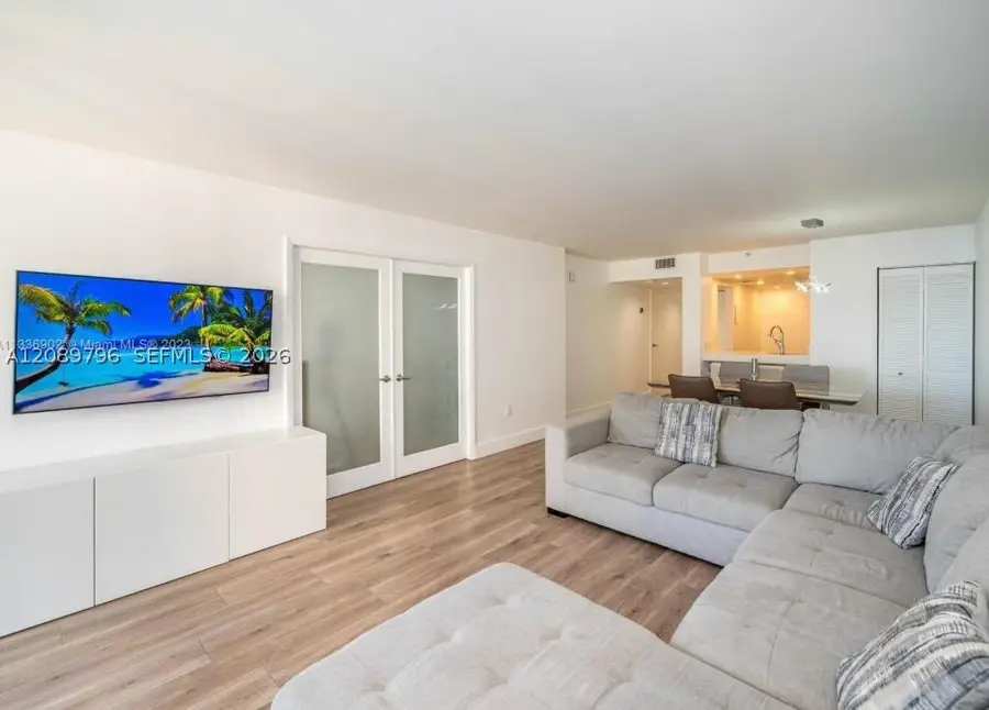 555 NE 15th St #26E, Miami, FL 33132 - #3