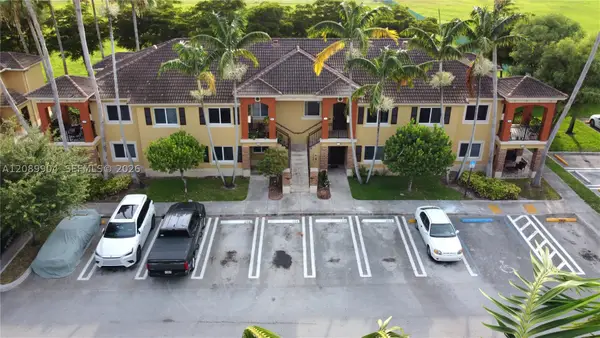 940 NE 33rd Ter #102, Homestead, FL 33033