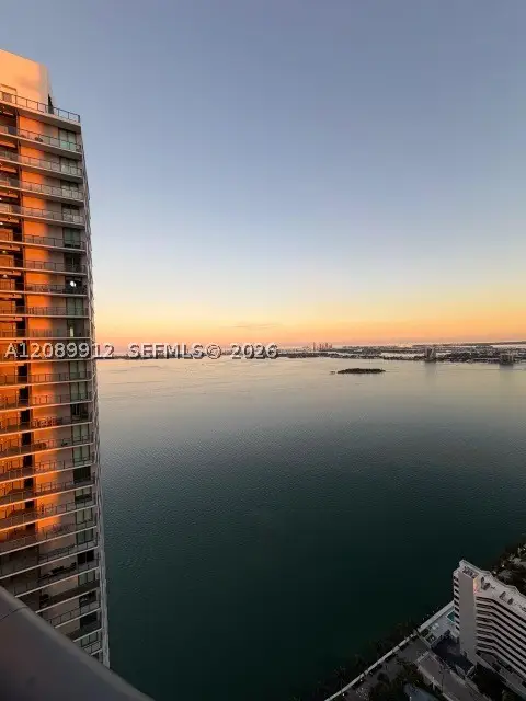 650 NE 32nd St #4406, Miami, FL 33137