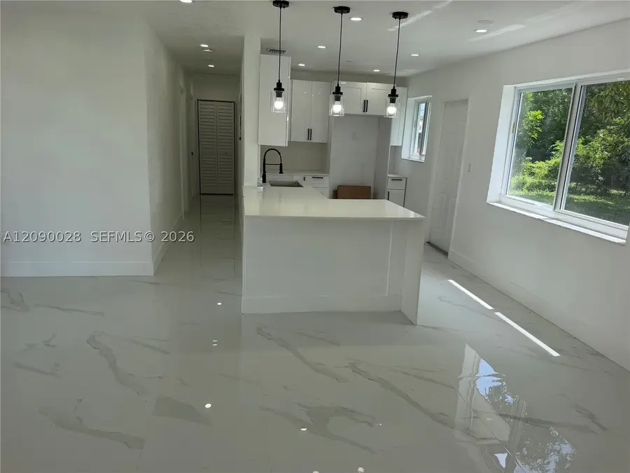 260 NE 42nd Ct, Deerfield Beach, FL 33064 - #2
