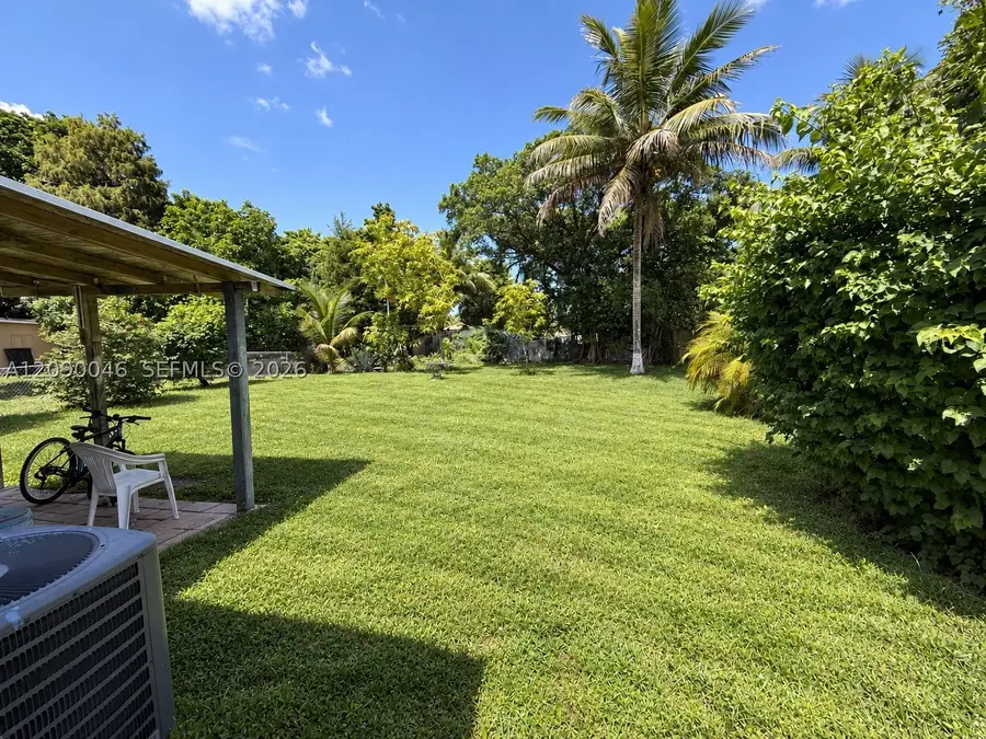 5871 NW 41st Ter, North Lauderdale, FL 33319 - #3