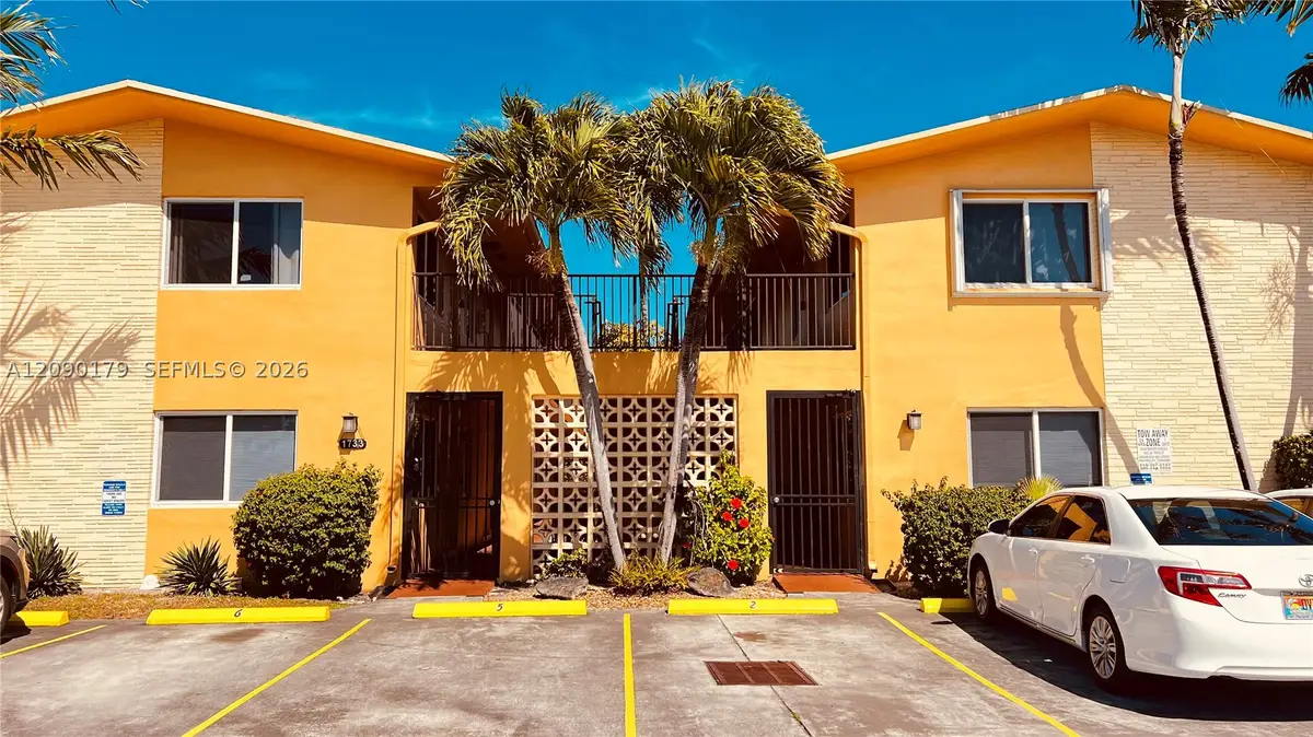 1733 Mayo St #11, Hollywood, FL 33020 - #1