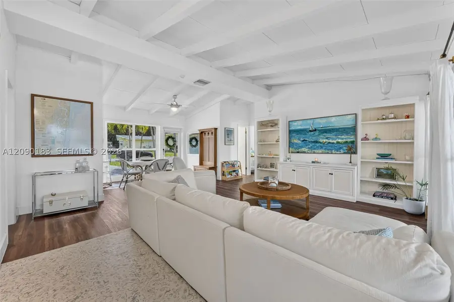 2513 Flamingo Ln, Fort Lauderdale, FL 33312 - #3