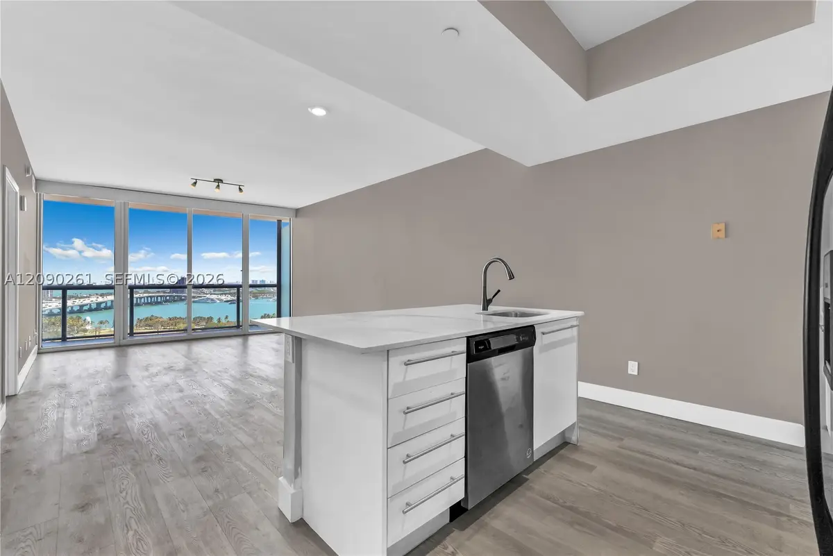 888 Biscayne Blvd #1710, Miami, FL 33132 - #1