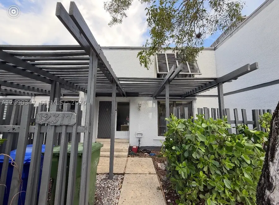 12317 NW 11th St, Pembroke Pines, FL 33026 - #2