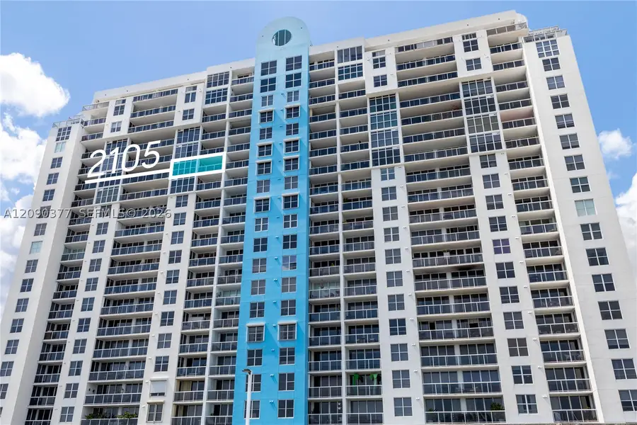 1800 Sunset Harbour Dr #2105, Miami Beach, FL 33139 - #3