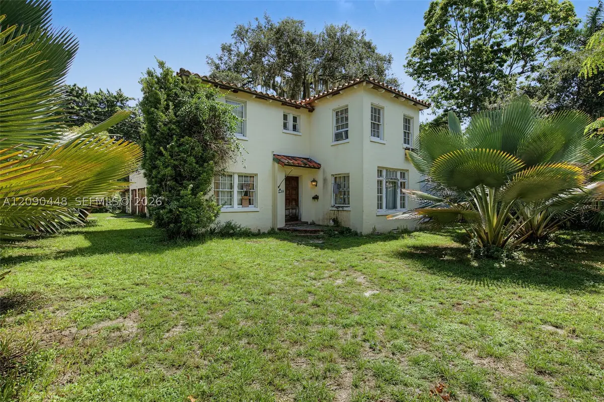 931 NW 14th Ct, Miami, FL 33125 - #1