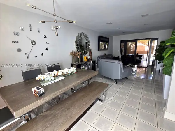 6702 SW 113 Ct, Miami, FL 33173
