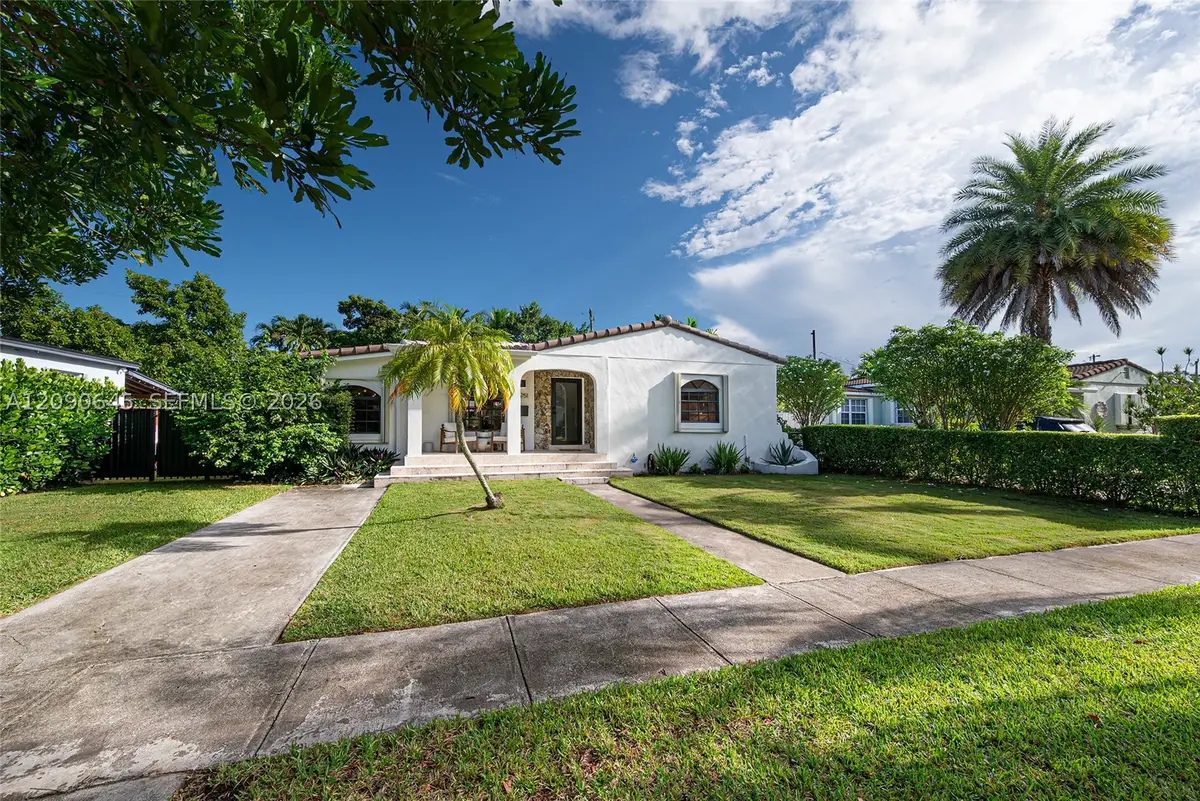 6751 SW 30th St, Miami, FL 33155 - #1