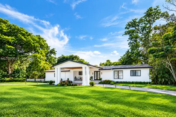 20 N Hibiscus Ct, Plantation, FL 33317