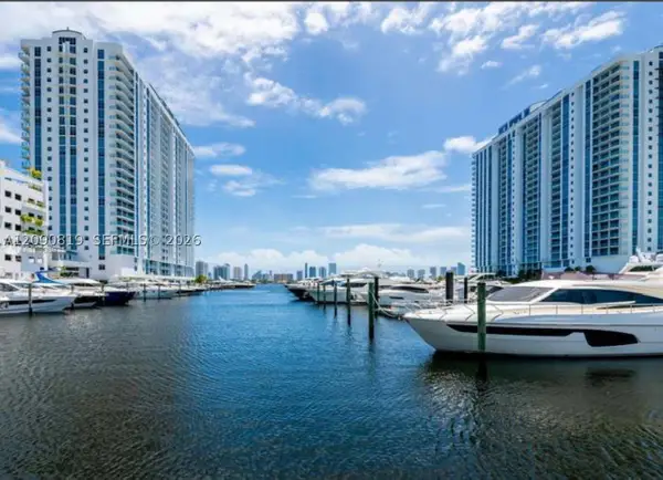17211 Biscayne Blvd Bs-62, North Miami Beach, FL 33160