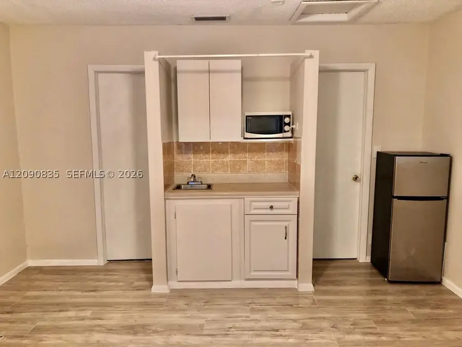 4610 SW 43rd Ter, Dania Beach, FL 33314 - #3